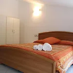 Ermanna 3*