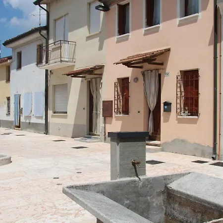 Oda ve Kahvaltı Ermanna Mantua